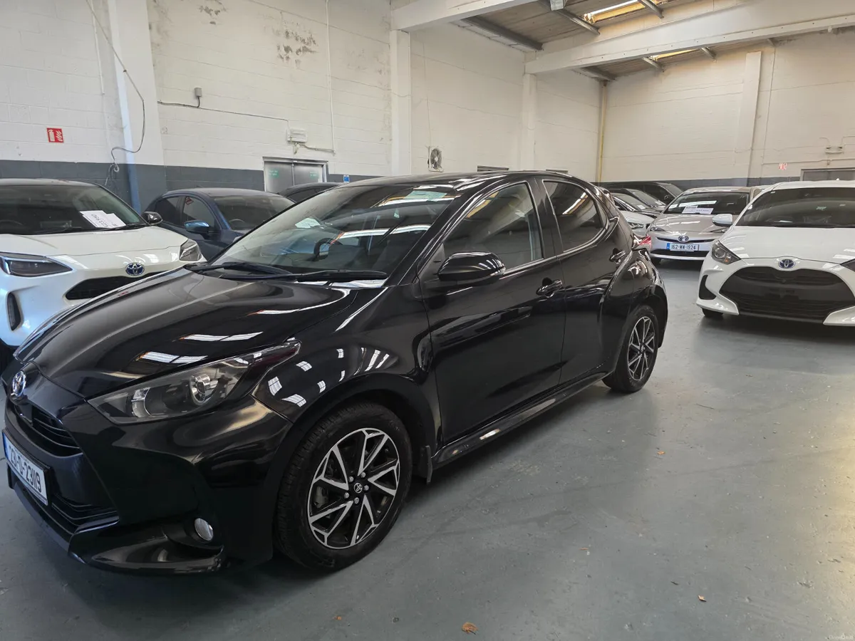 2023 Toyota Yaris Hybrid Sport Low Mileage Irish - Image 3