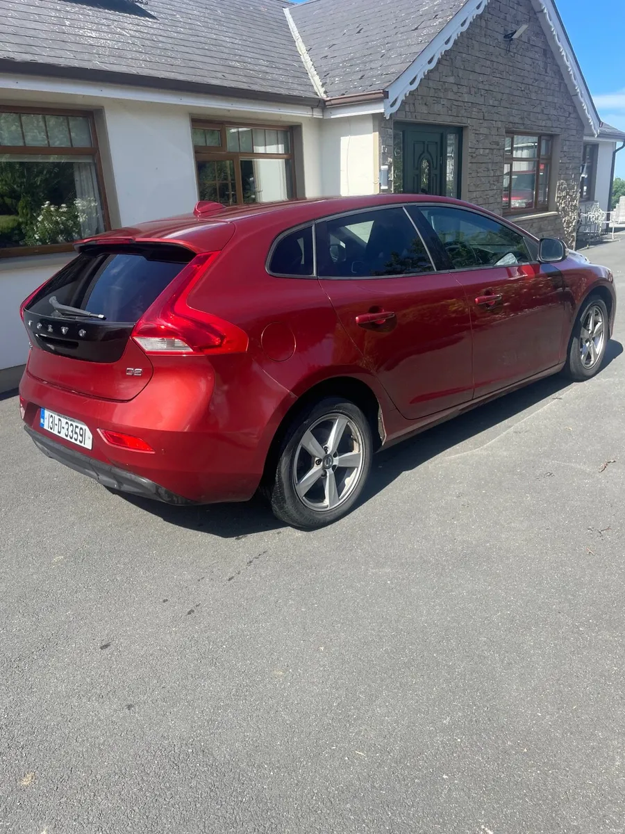 Volvo V40 2013 - Image 4