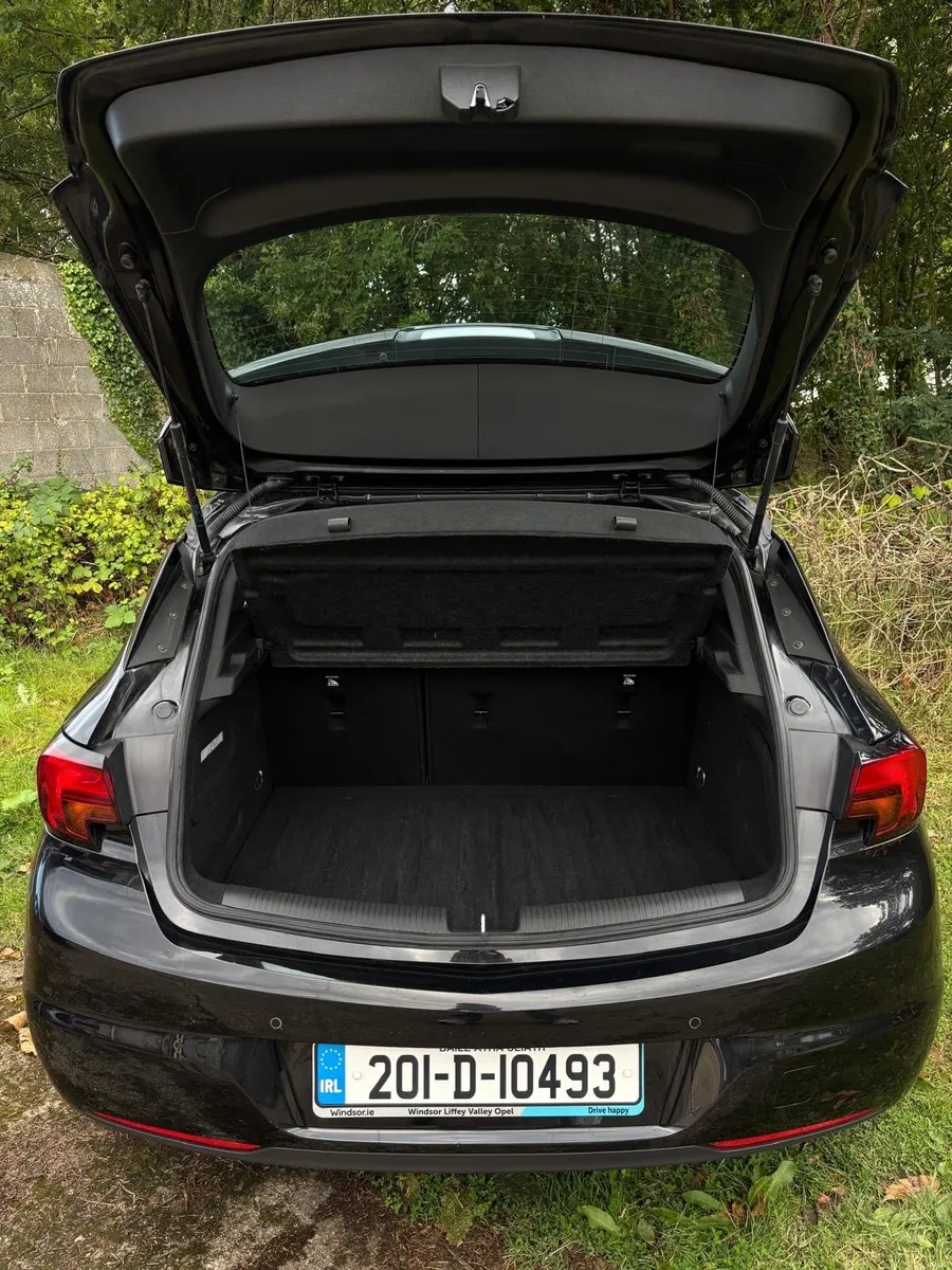 Opel Astra 2020 - Image 6