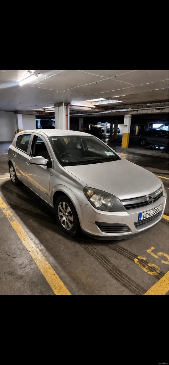 Opel Astra 1.4L petrol - Image 1