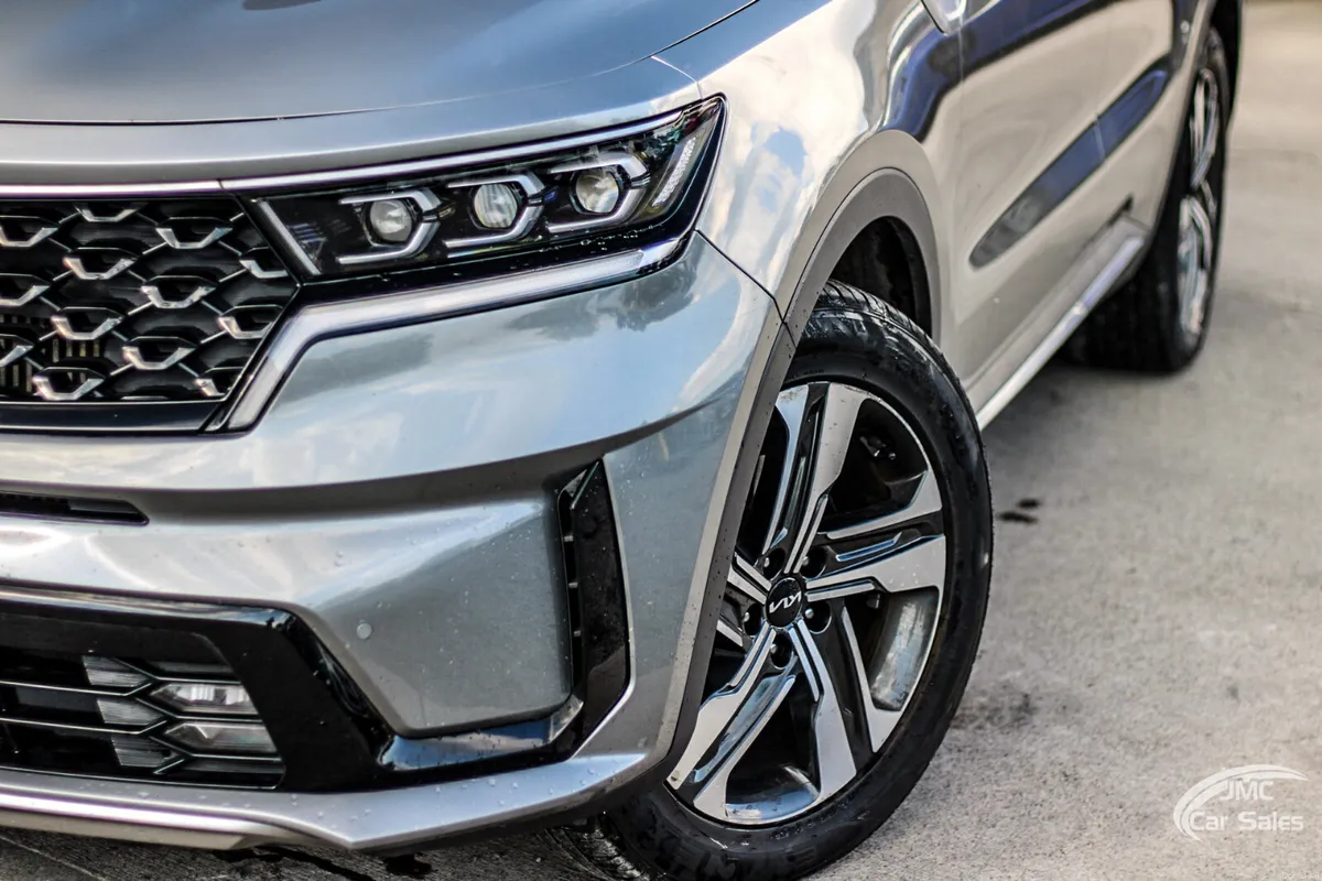 2023 KIA SOENTO K3 4X4 PHEV - Image 2