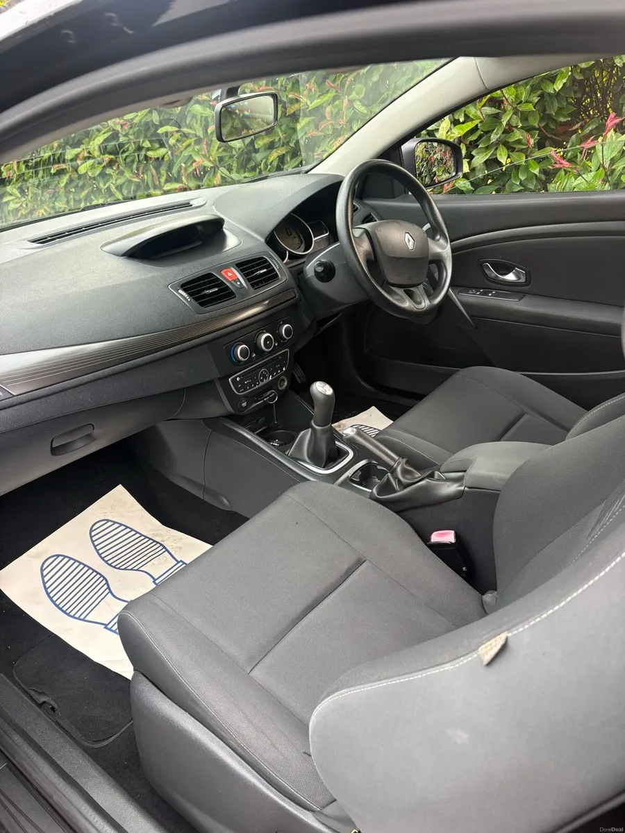 Renault Megane Long NCT&TAX - Image 5