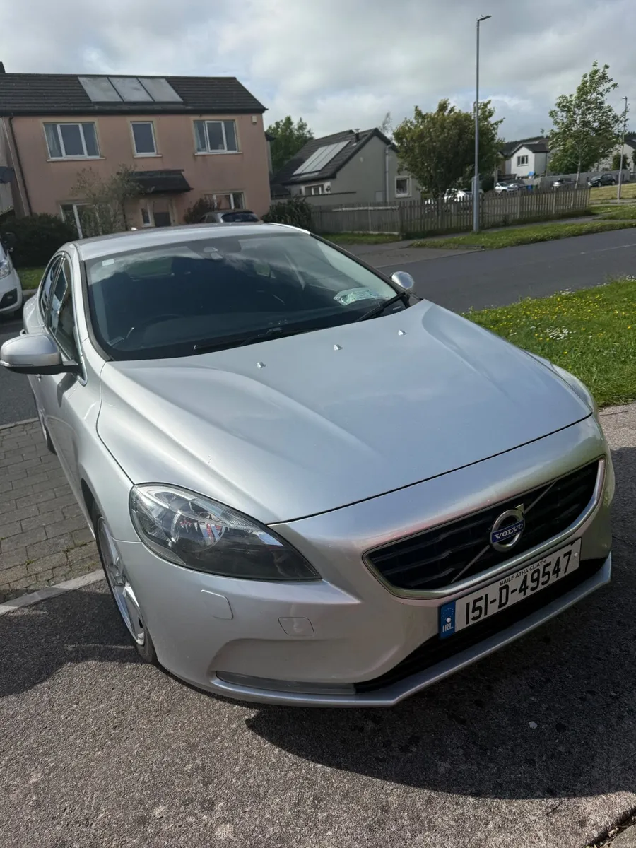 Volvo V40 2015 Automatic - Image 1