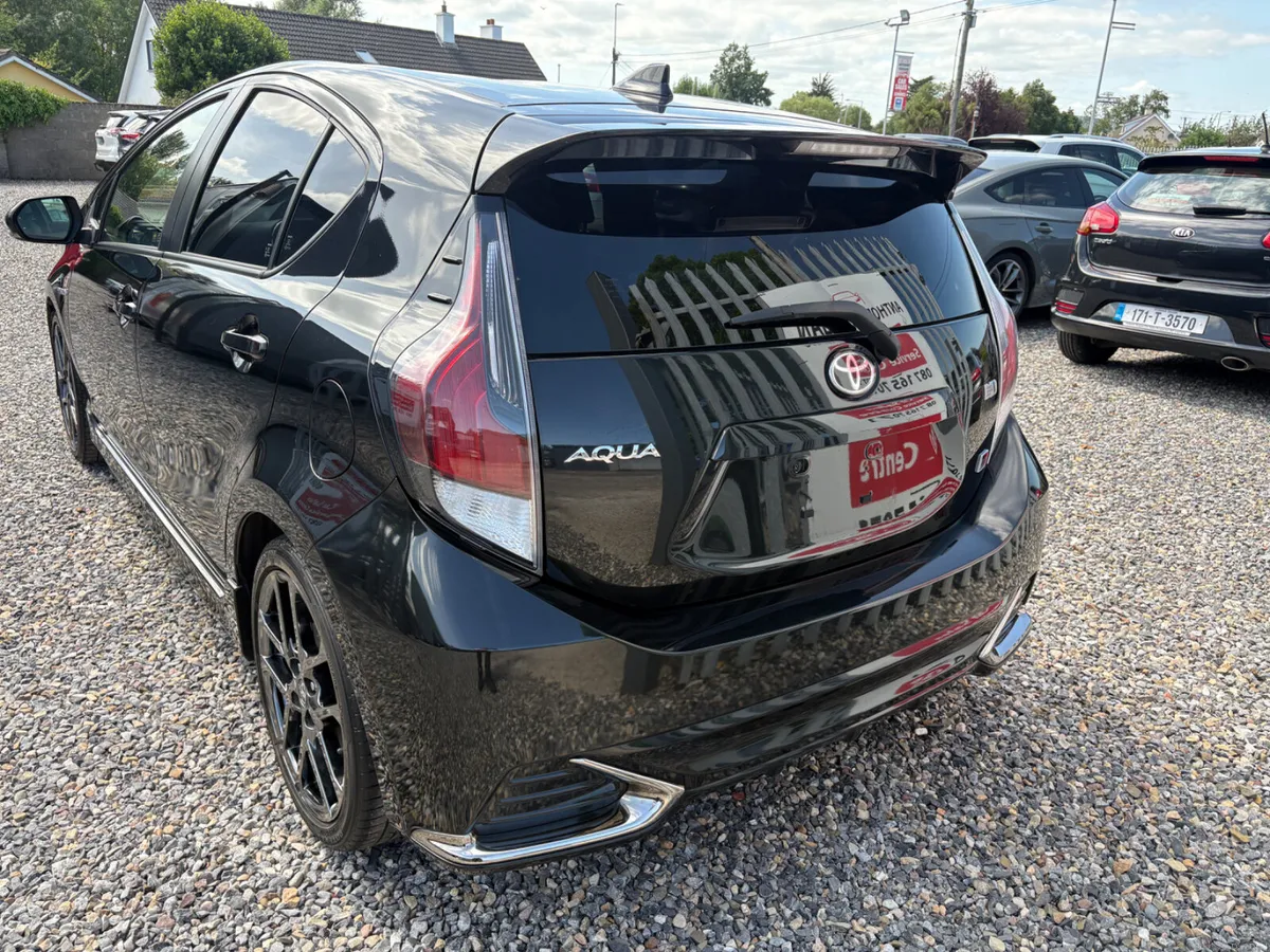 2020 Toyota Aqua GR SPORT - Image 4