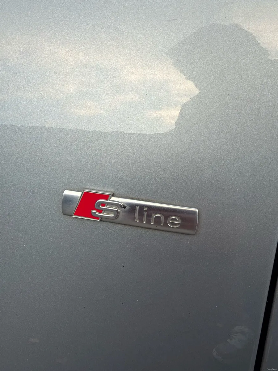 Audi A5 2011 Sline Black Edition - Image 2