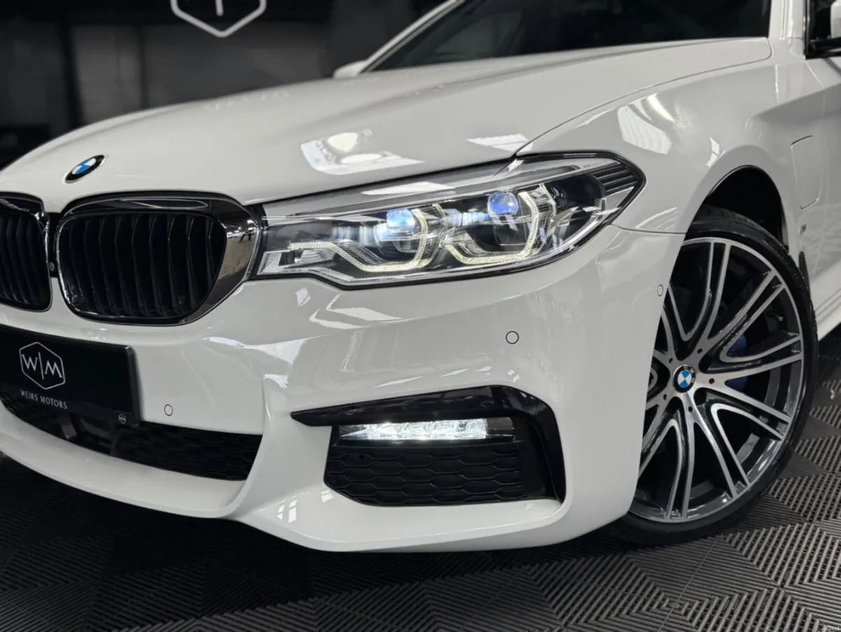 BMW 5-Series 530E M-Sport *Sunroof* 248BHP - Image 4