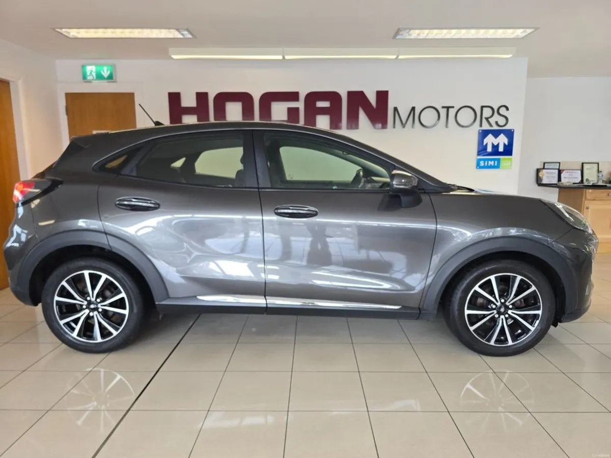Ford Puma Titanium Hybrid * BEST SPEC * - Image 3