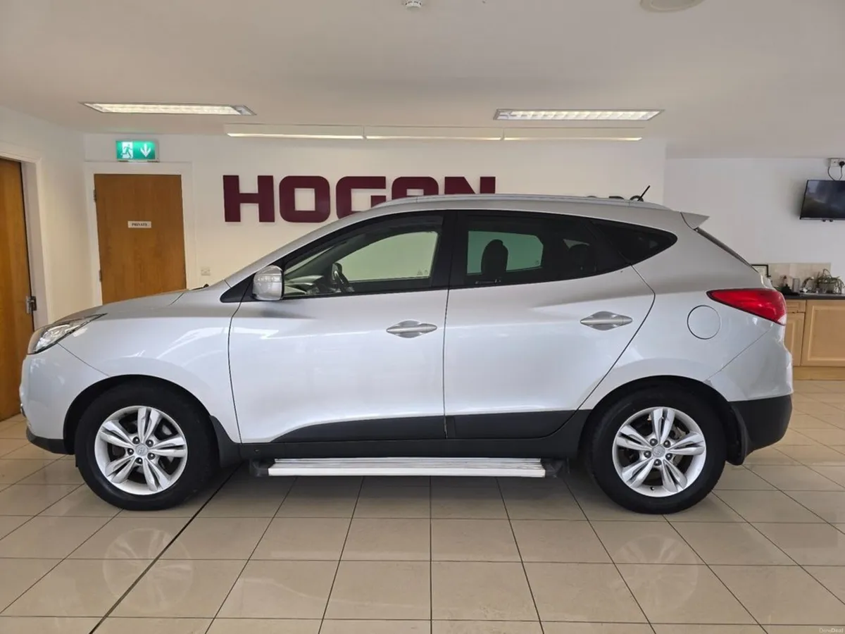 Hyundai ix35 1.7 Diesel Sport * Best Spec - Low KM - Image 4
