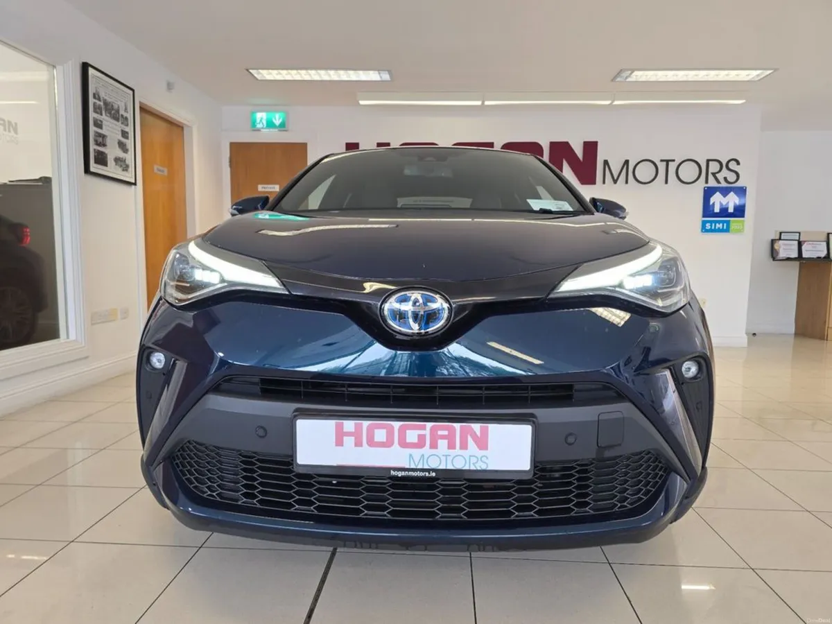 Toyota C-HR Hybrid SOL Automatic * BEST SPEC * - Image 2