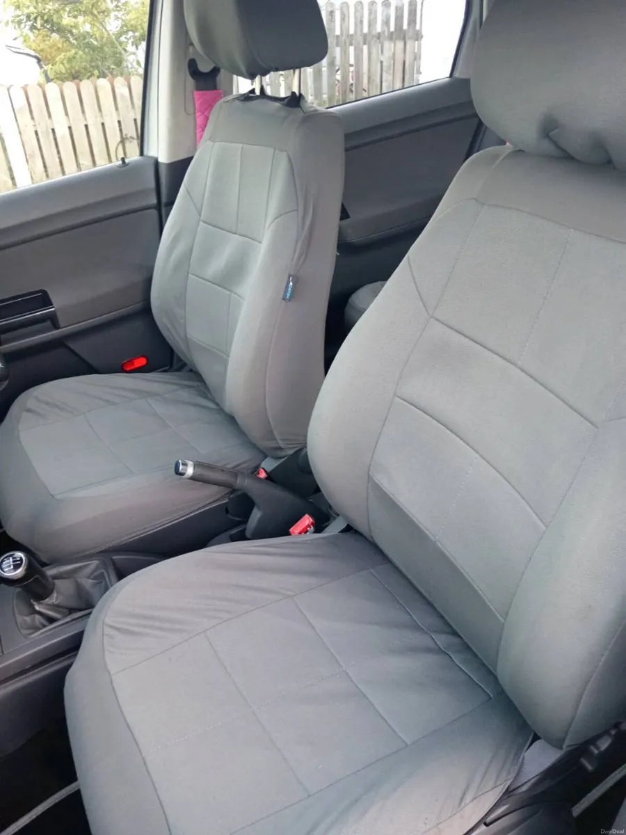 08 VW Polo - Image 5