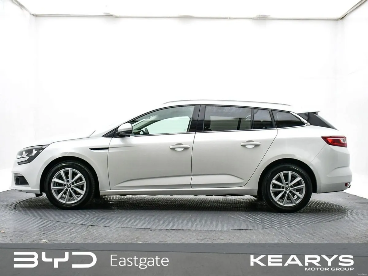 Renault Megane ESTATE !DYNAMIQUE NAV - Image 3