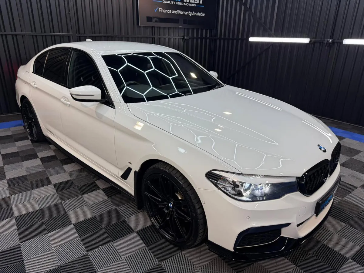 BMW 5-Series 2019 530E Msport - Image 5