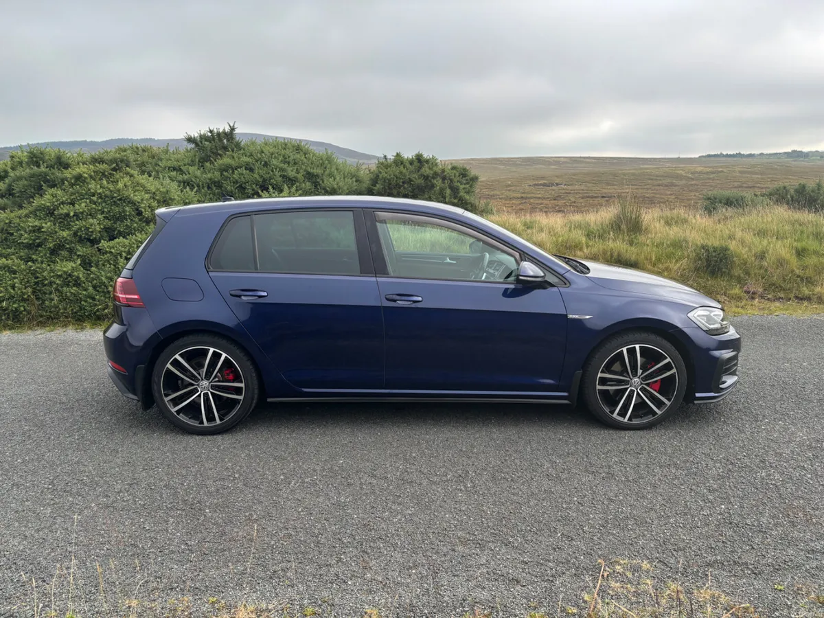 Volkswagen Golf 2018 GTD DSG  184HP - Image 3