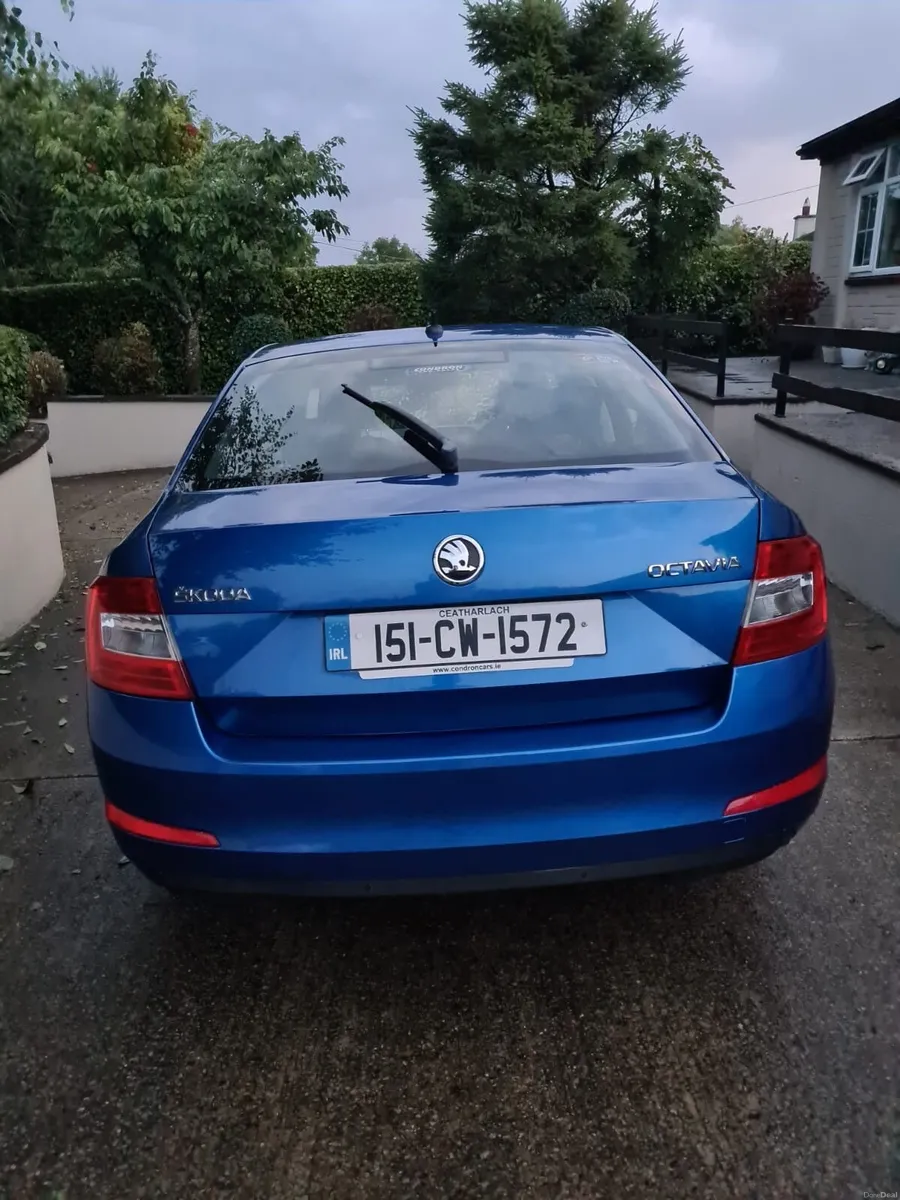 Skoda Octavia 2015 - Image 2