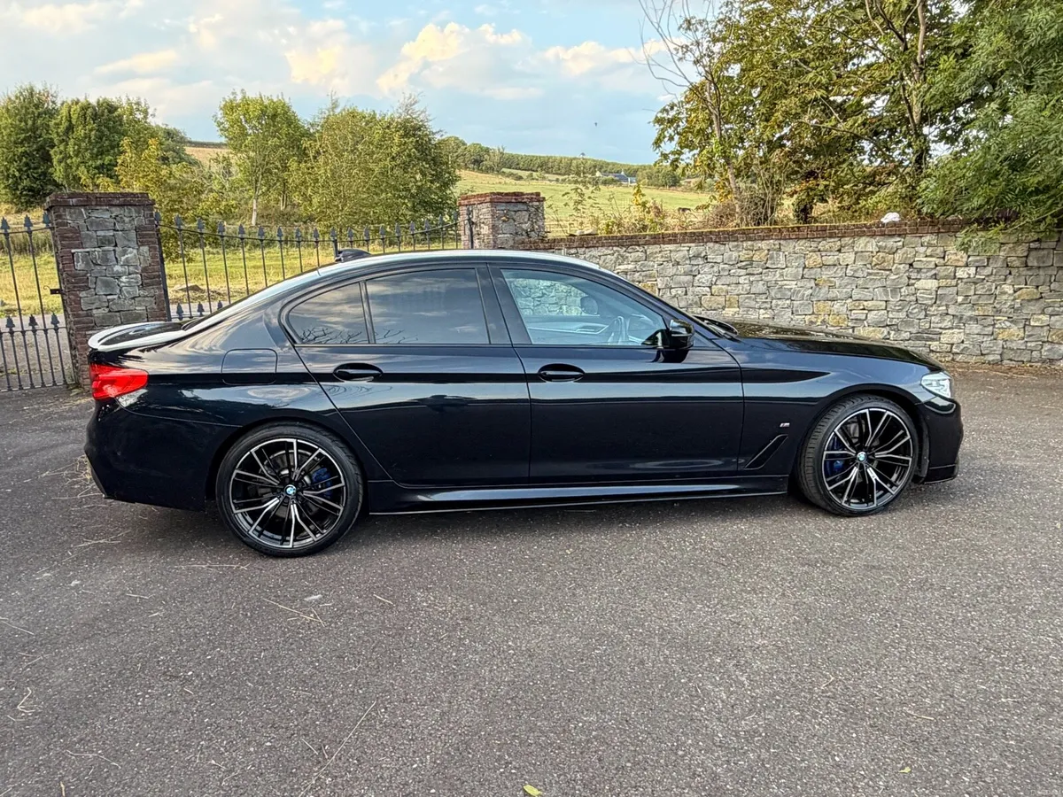 🔥BMW 530e G30 FULLY SPECED🔥 - Image 3