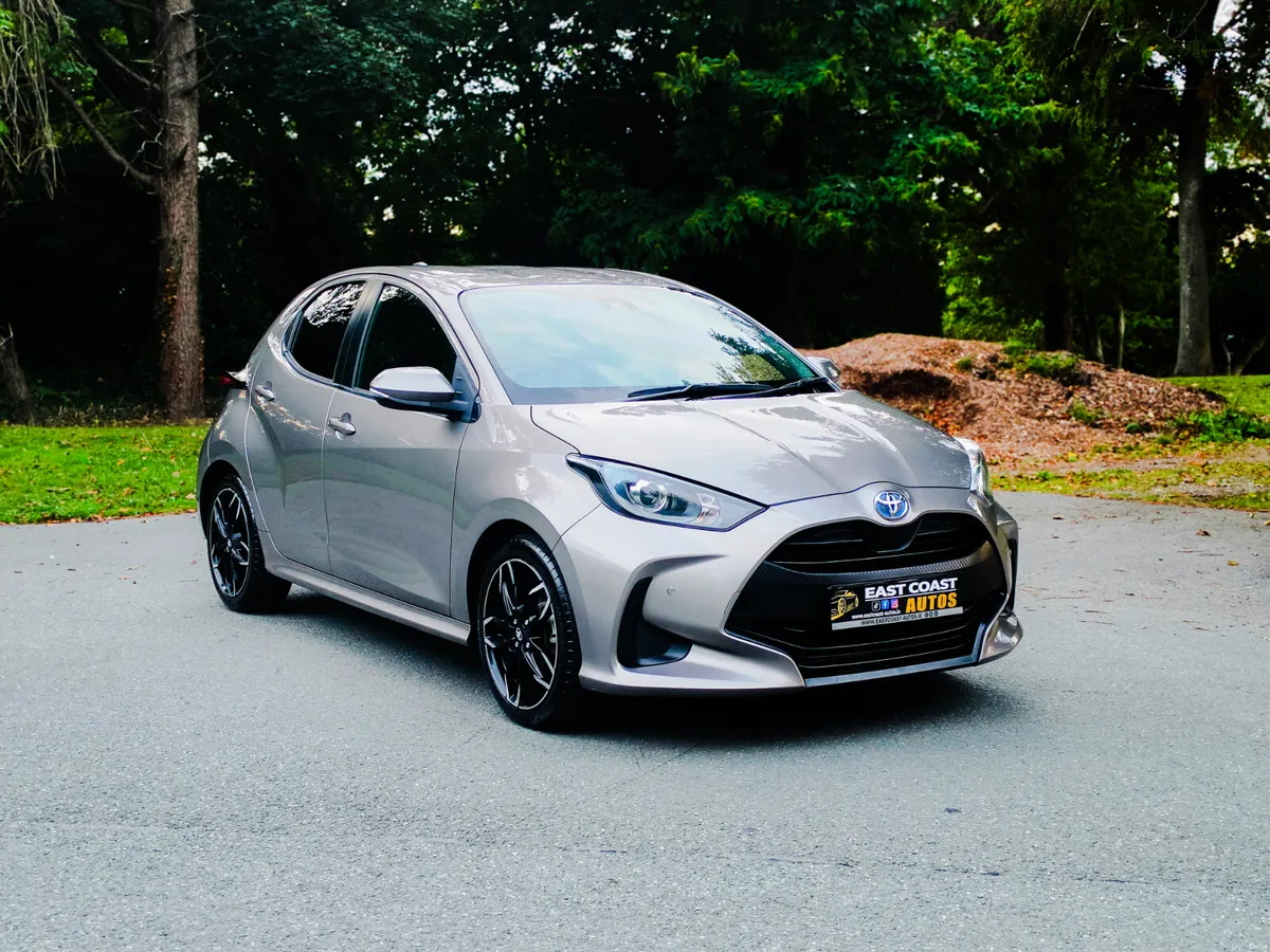 2022 Toyota Yaris 1.5 Petrol Hybrid Automatic Luna - Image 6