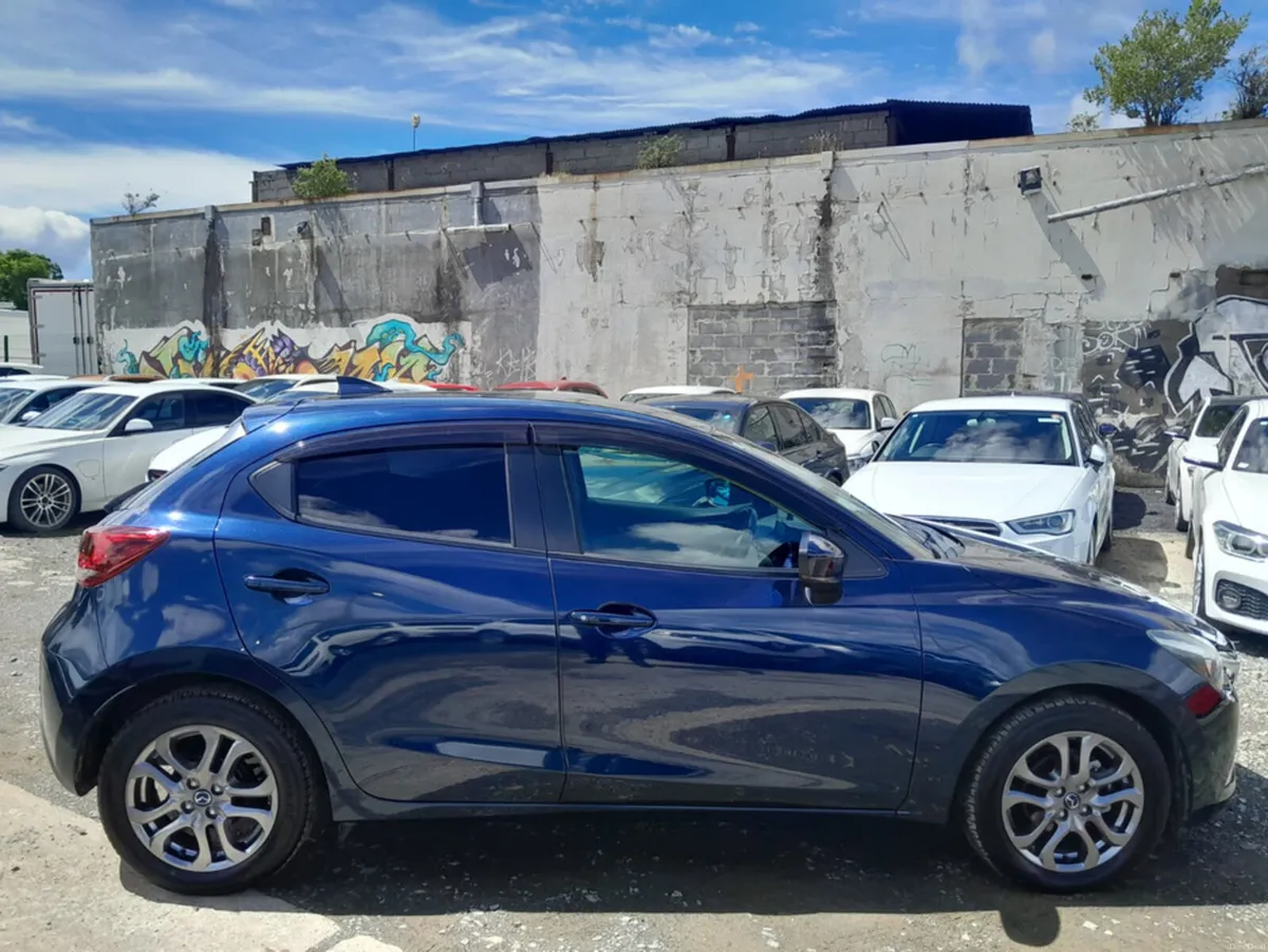 Mazda Demio 1.5L diesel XD TAILORED BROWN Spec - A - Image 6