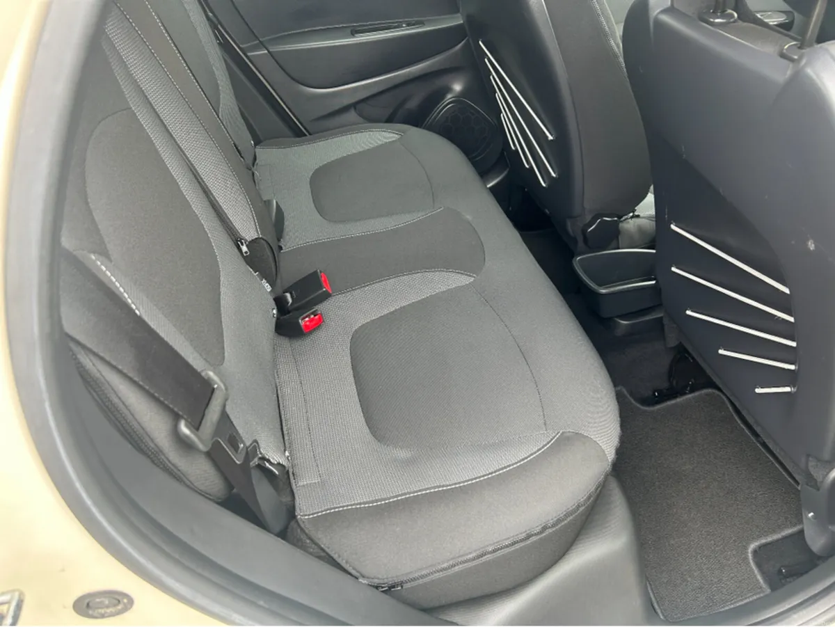Renault Captur INTENSE 1.5 DCI //66000KLMS///I PRI - Image 6