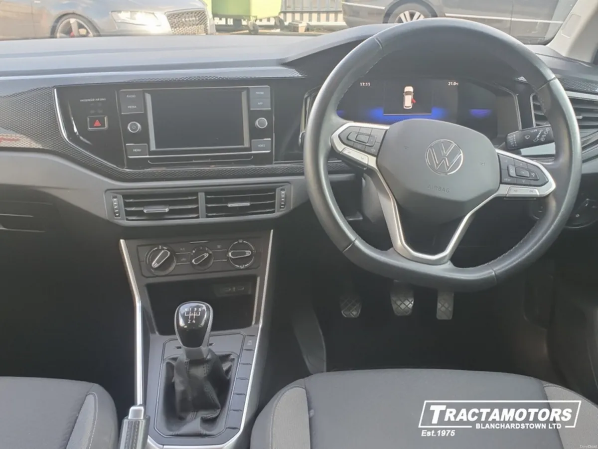 Volkswagen Polo LIFE 1.0 TSI 95BHP MANUAL 5SPEED 5 - Image 2