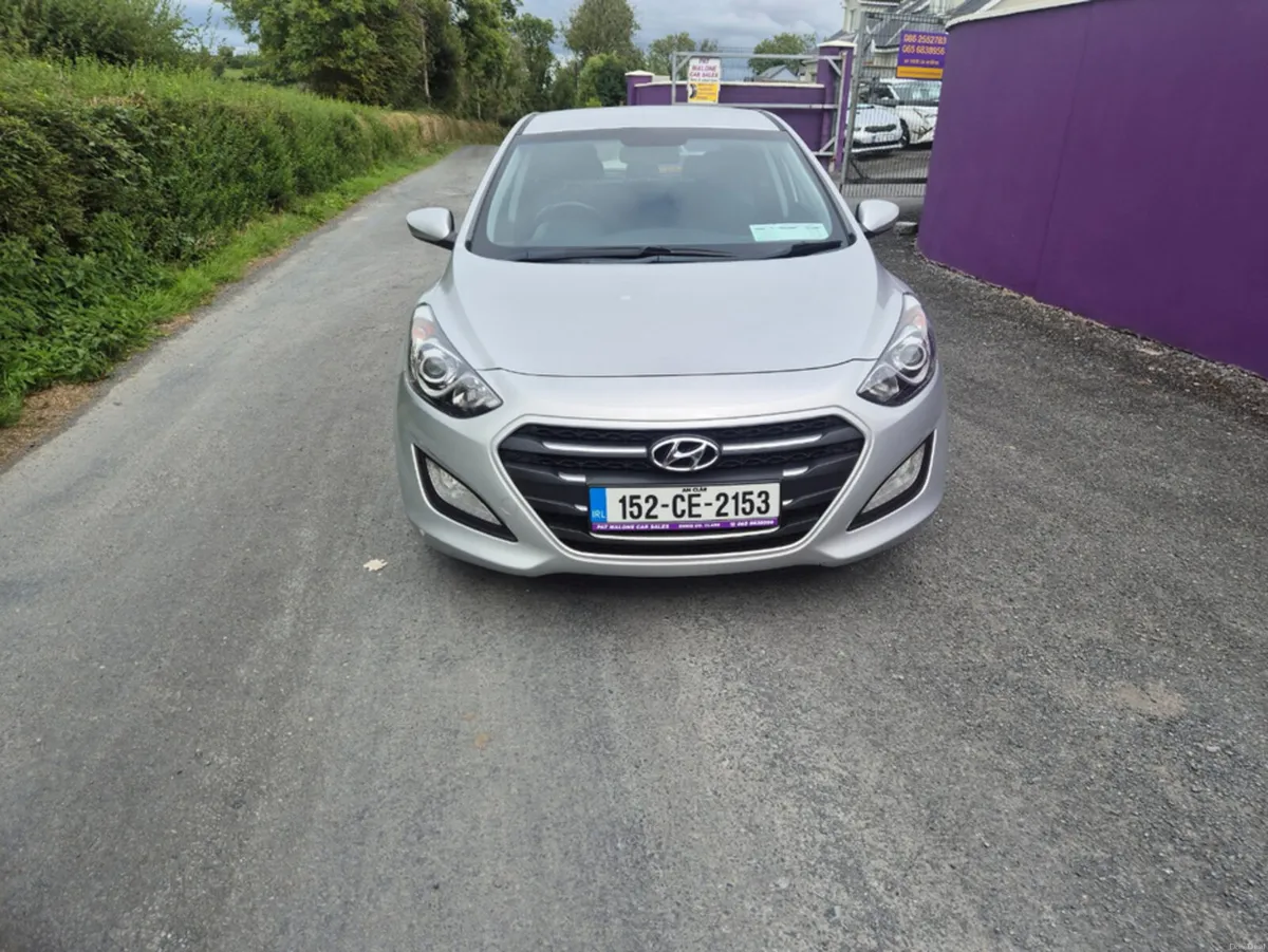 Hyundai i30 SE 110PS 5DR - Image 2