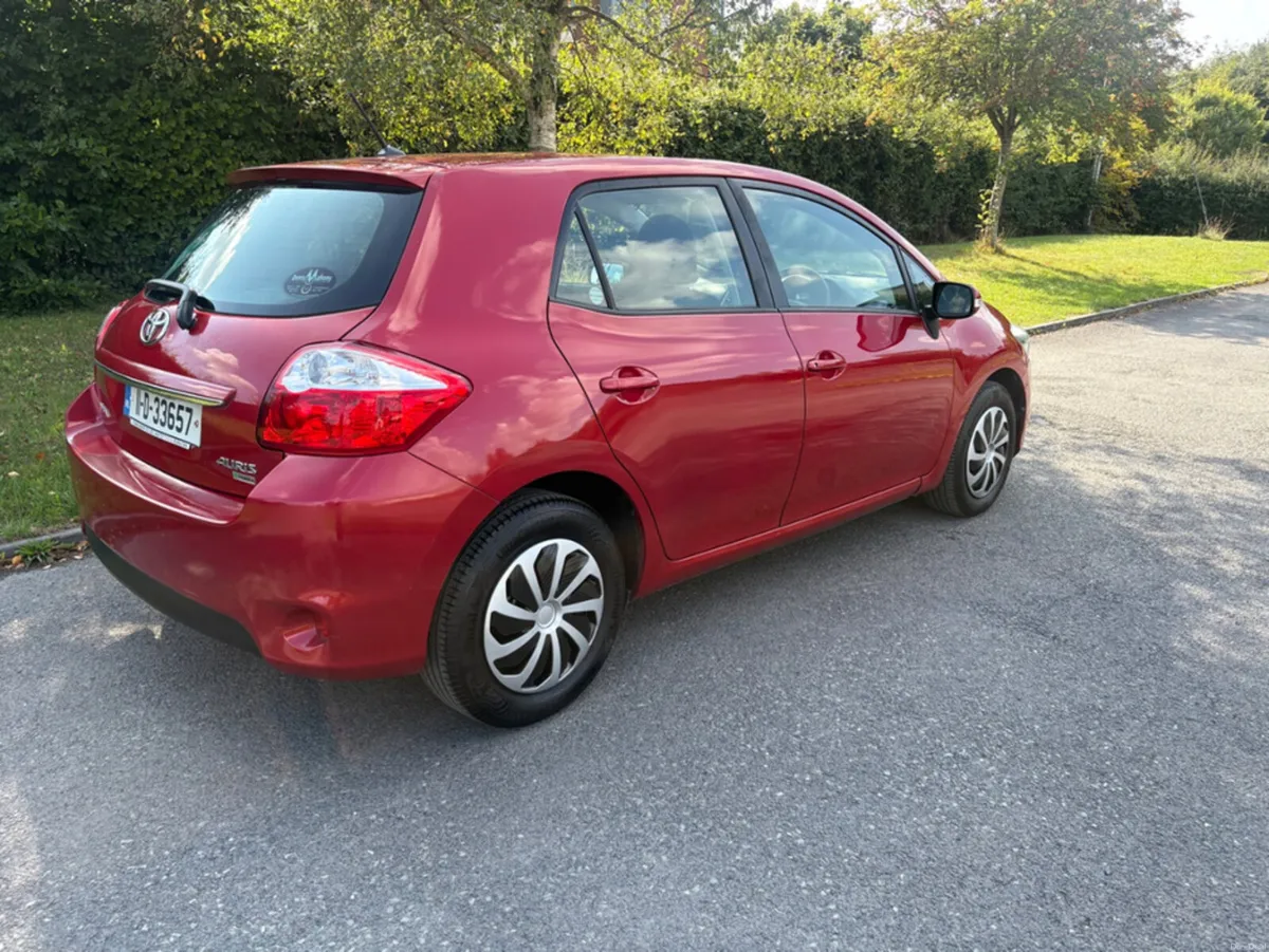Toyota Auris 1.33 5DR TERRA MY10 4DR - Image 3