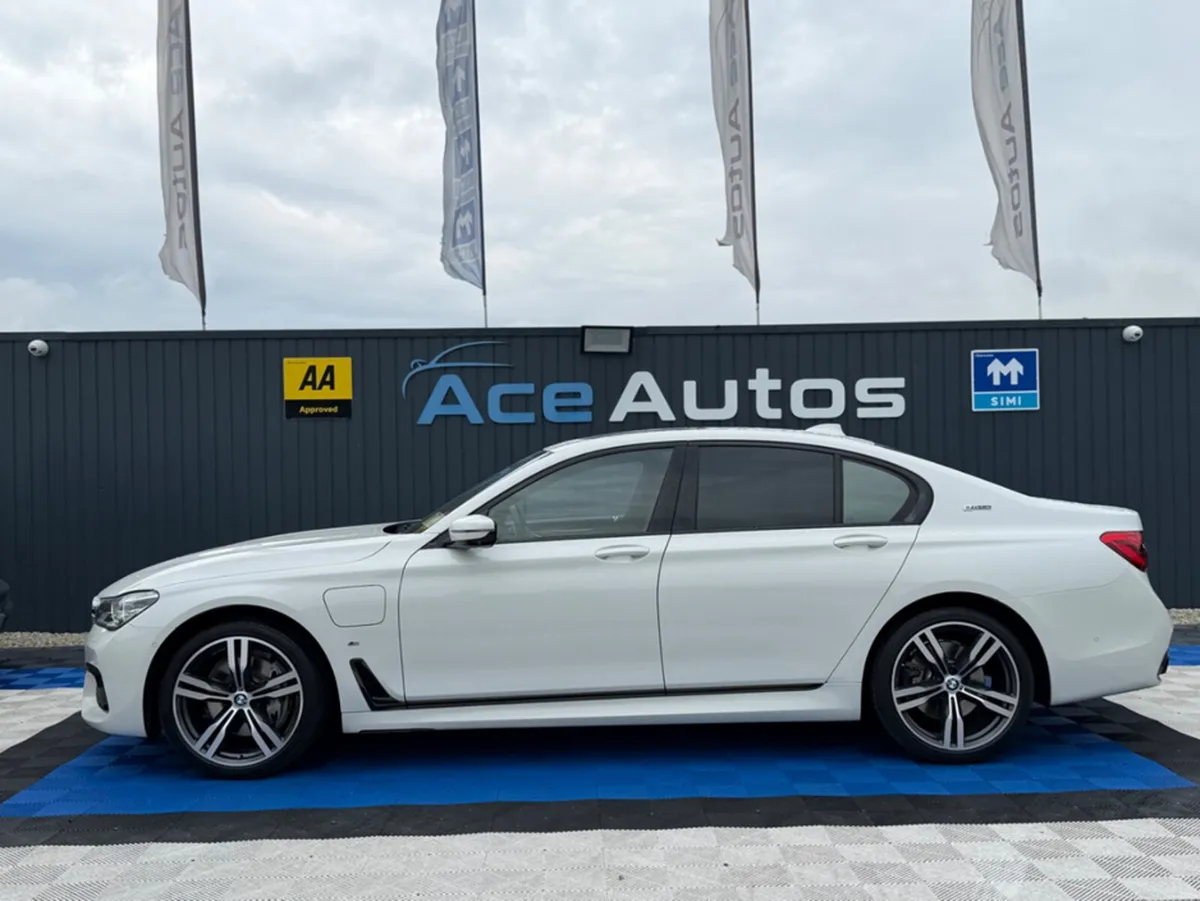 BMW 7-Series 740E M-SPORT - 2.0L PETORL HYBRID - A - Image 4