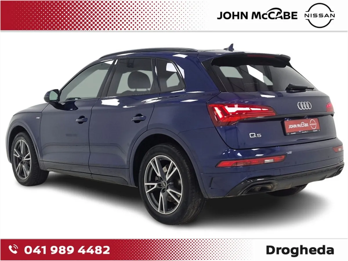 Audi Q5 35 TDI S LINE 4DR AUTO *BLACK EDITION* - Image 5