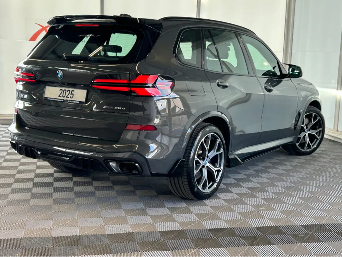 BMW X5 XDRIVE50E M SPORT*PRO /TECH/ COMFORT PACKS* - Image 2