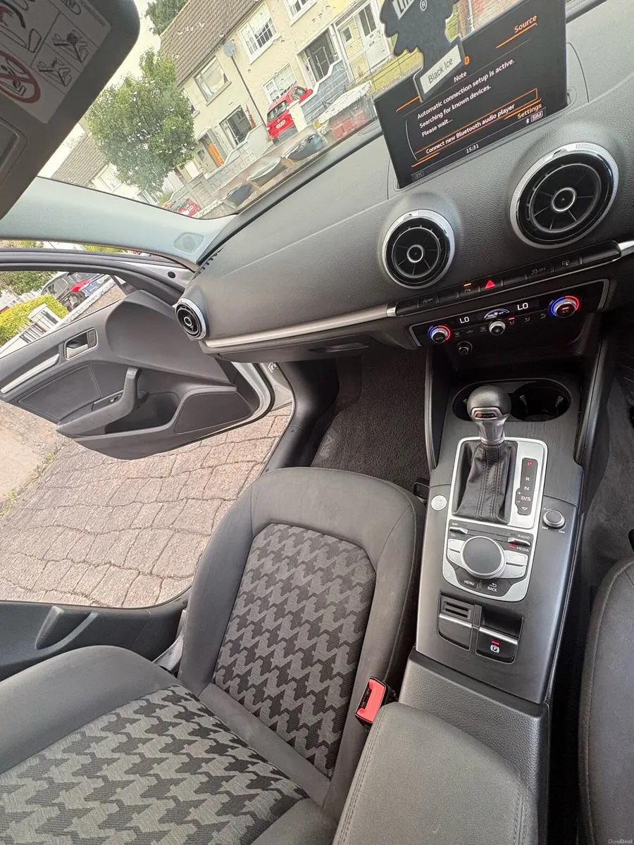 Audi A3 saloon - Image 5