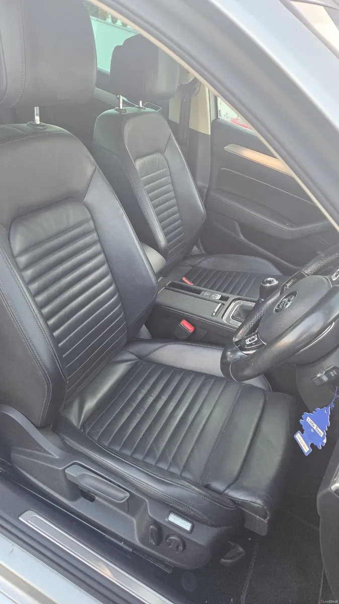 Volkswagen Passat 162 - Image 5