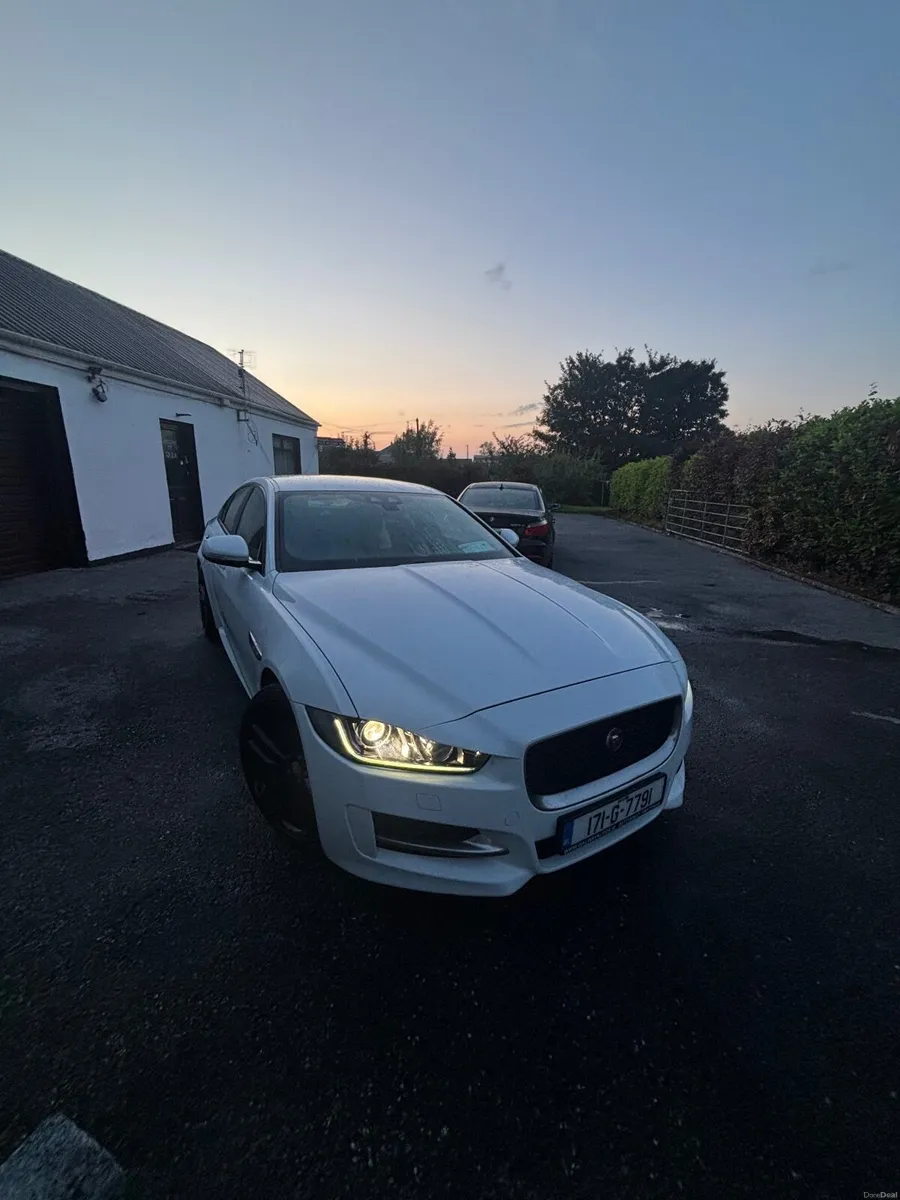 Jaguar XE 2017 - Image 1