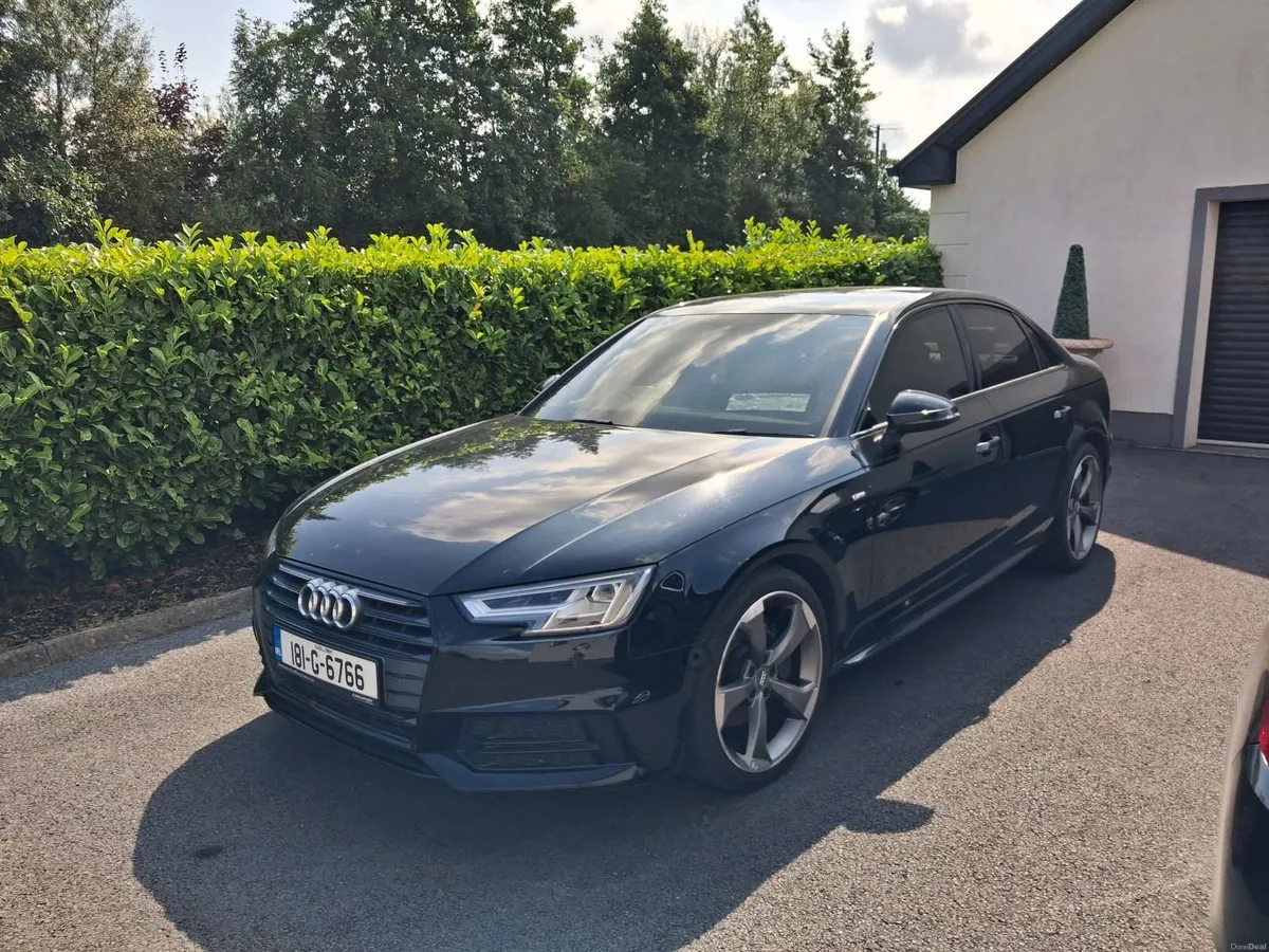 Audi A4 2018 Black Edition S Line - Image 6