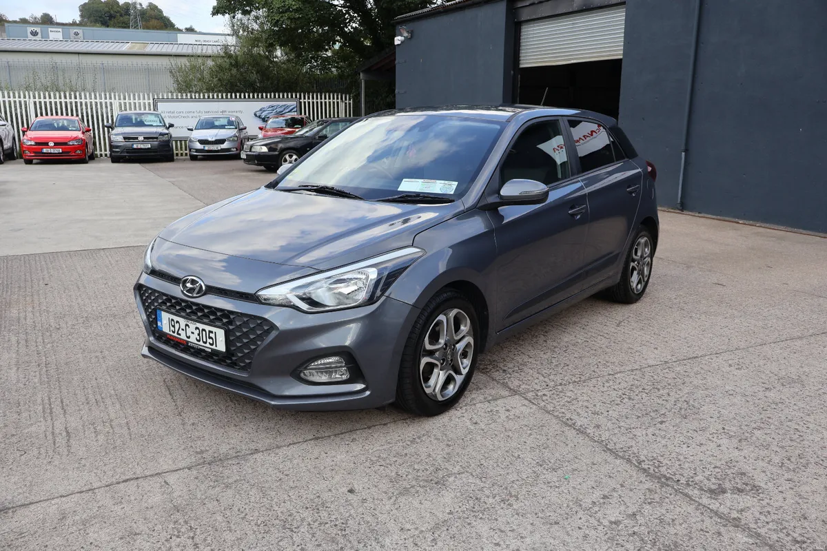 Hyundai i20 Deluxe Only 68000Km 24 Month NCT! - Image 5
