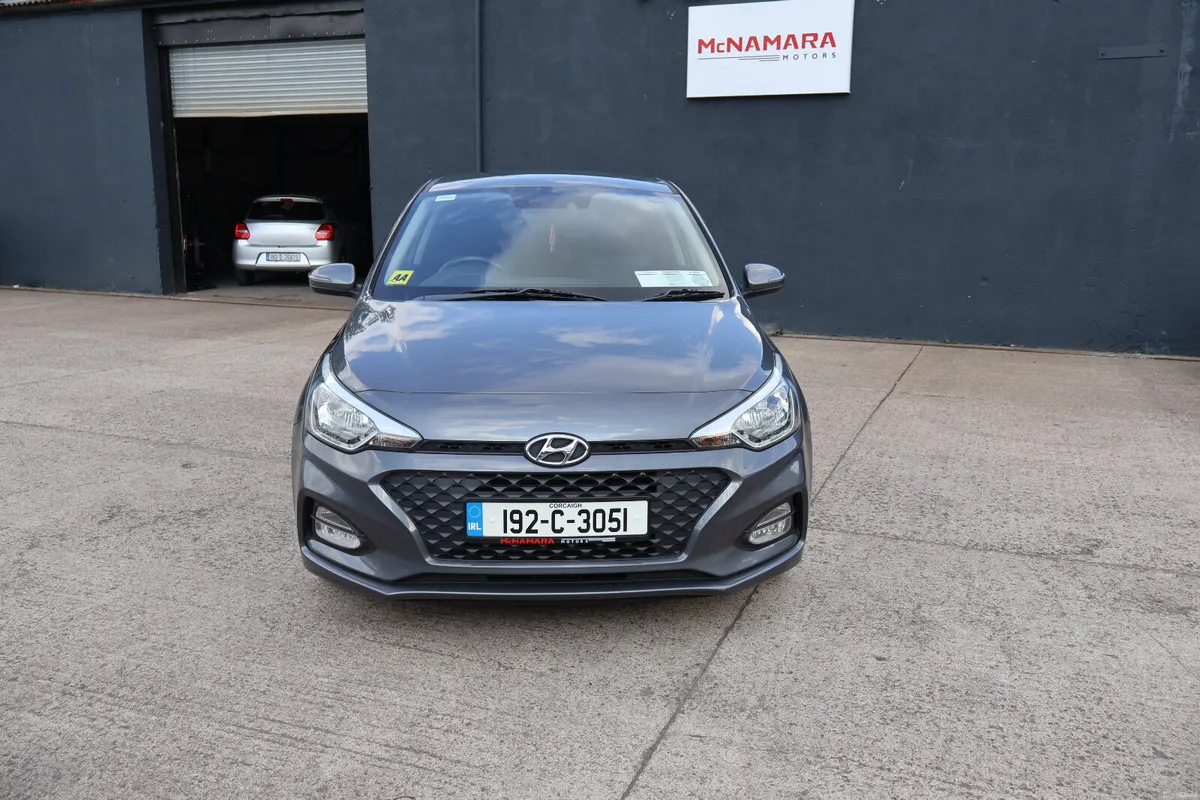 Hyundai i20 Deluxe Only 68000Km 24 Month NCT! - Image 4