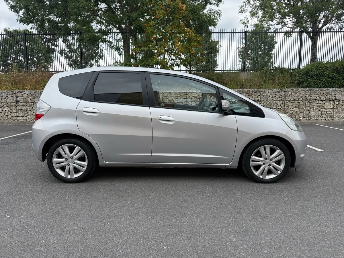 Honda Jazz Auto (Low Miles New NCT 10-27) - Image 3