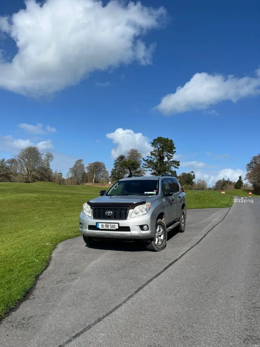 Toyota Landcruiser 2010 - Image 3