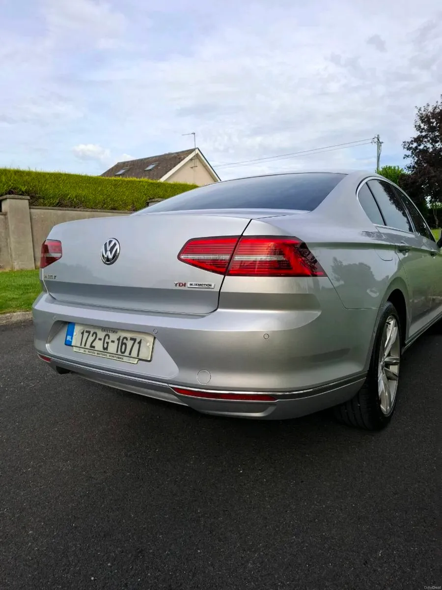 Vw Passat 2017 highline - Image 2