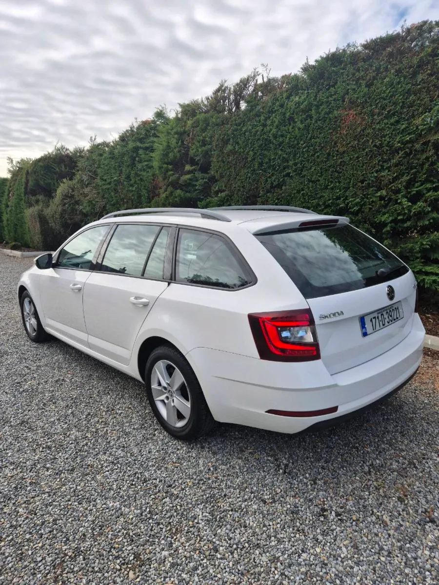 2017 Skoda Octavia 1.6 tdi - Image 2
