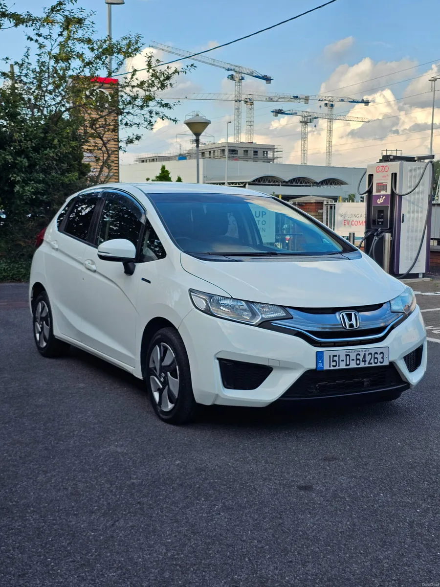 Honda Fit Hybrid Automatic  2015 - Image 6