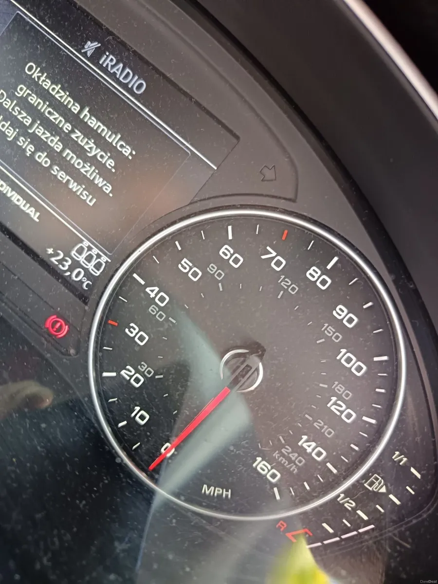 Audi A4 2016 - Image 6