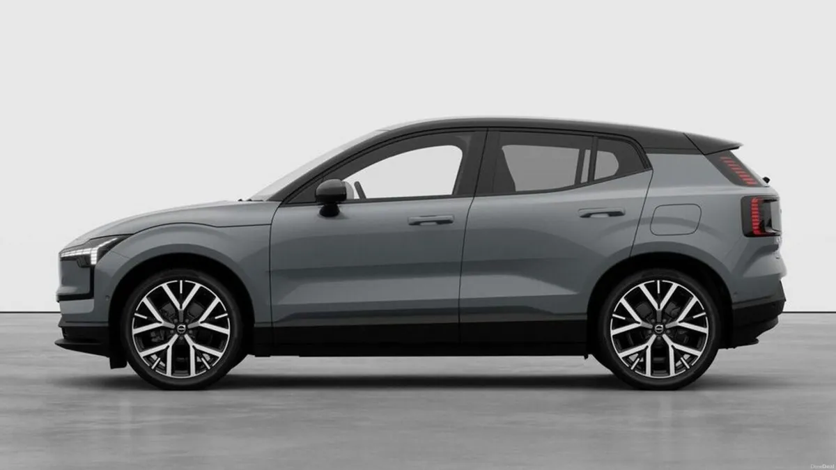 Volvo EX30 P5 ULTRA LONG RANGE *ORDER NOW* € PER W - Image 2