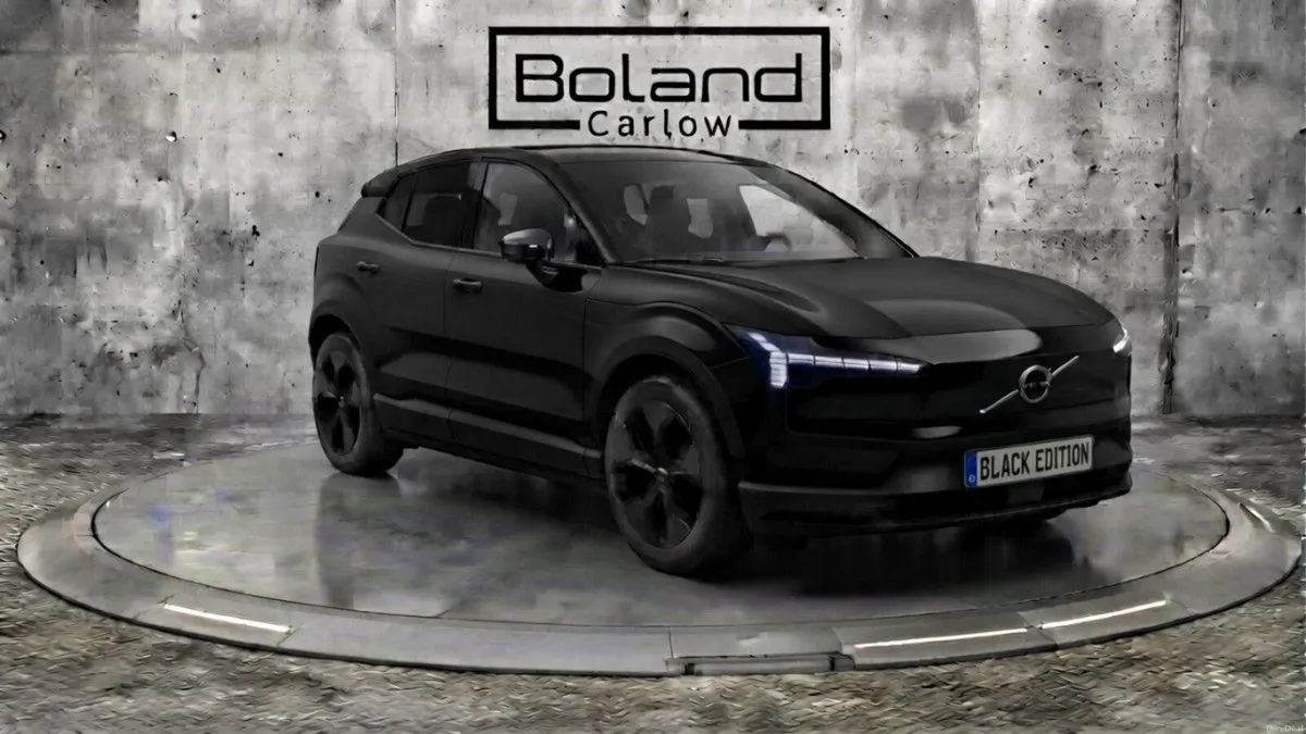 Volvo EX30 P5 ULTRA BLACK EDITION LONG RANGE *ORDE - Image 1