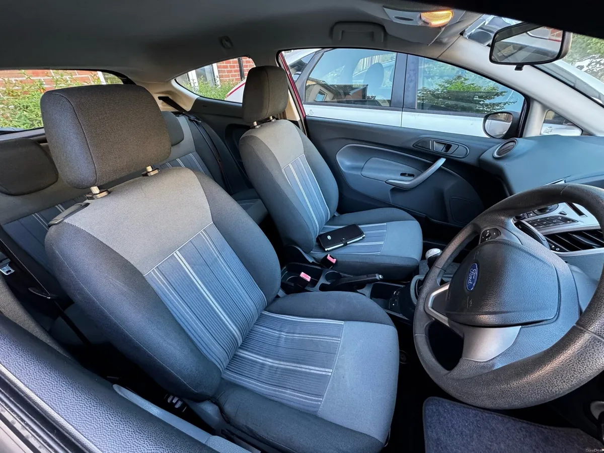 Ford Fiesta 1.2 Petrol – 2009 – Only 70,000 km - Image 5