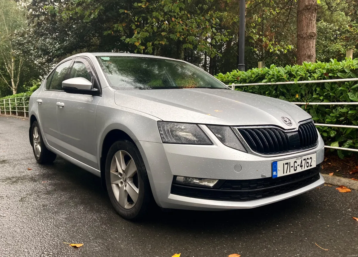 Skoda Octavia 1.6 Tdi Deluxe SE Edition Pristine - Image 6