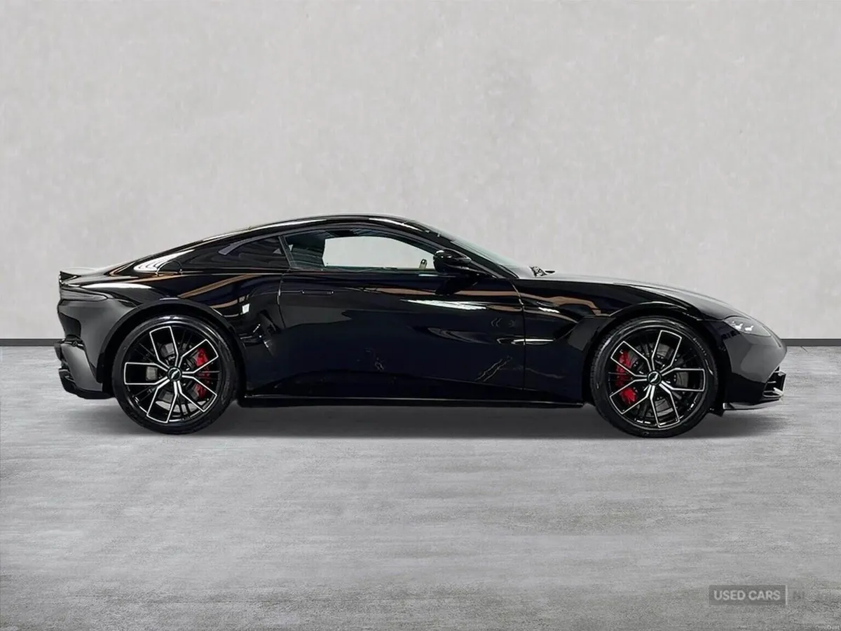 Aston Martin Vantage 4.0 V8 Coupe 2Dr Petrol Auto - Image 3