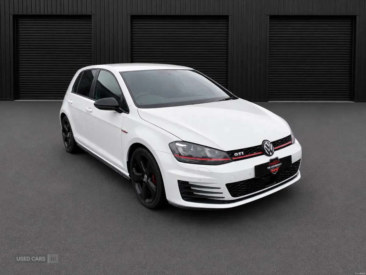 Volkswagen Golf 2.0 TSI BlueMotion Tech GTI DSG Eu - Image 1