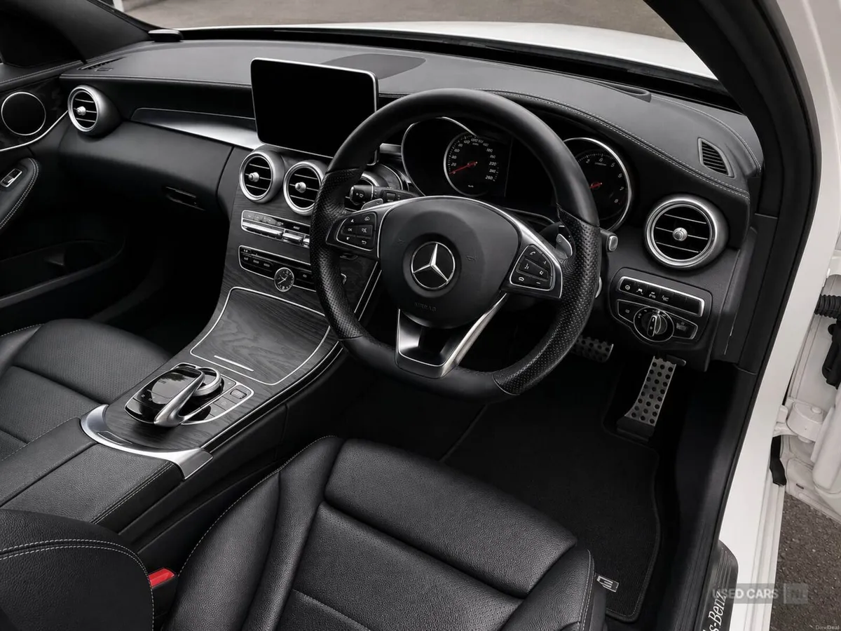 Mercedes-Benz C-Class 2.0 C200 AMG Line 7G-Tronic+ - Image 5