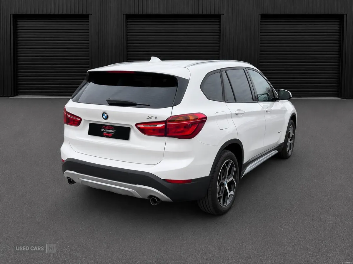 BMW X1 1.5 18i SE sDrive Euro 6 (s/s) 5dr - Image 3