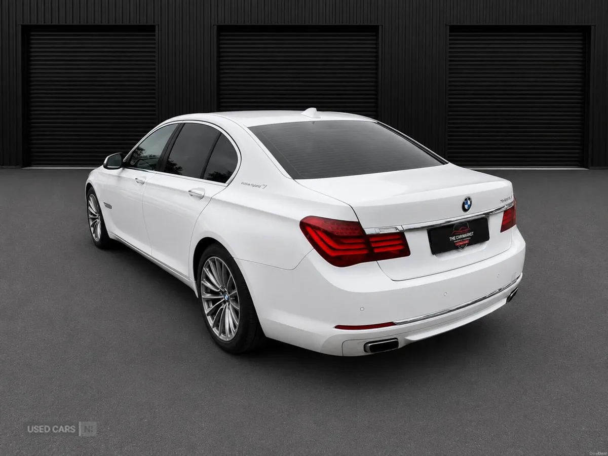 BMW 7-Series 3.0 ActiveHybrid 7 SE Auto Euro 5 (s/ - Image 3