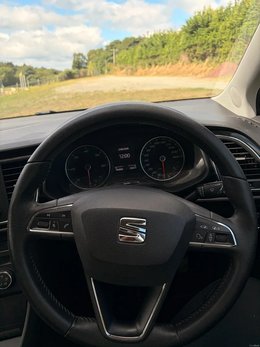 141 Seat Leon - Image 6